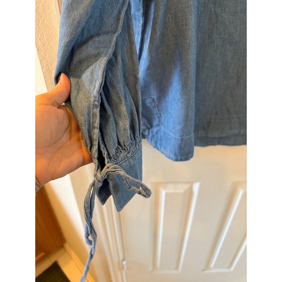 Old Navy XL Chambray Peasant Top Blue Denim Blouse Tie Cuff Boho Cotton - Picture 3 of 9